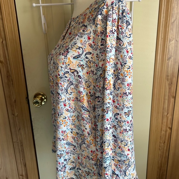 COLLECTIVE CONCEPTS Warner Lattice Detail Blouse - Size Large - Picture 3 of 5